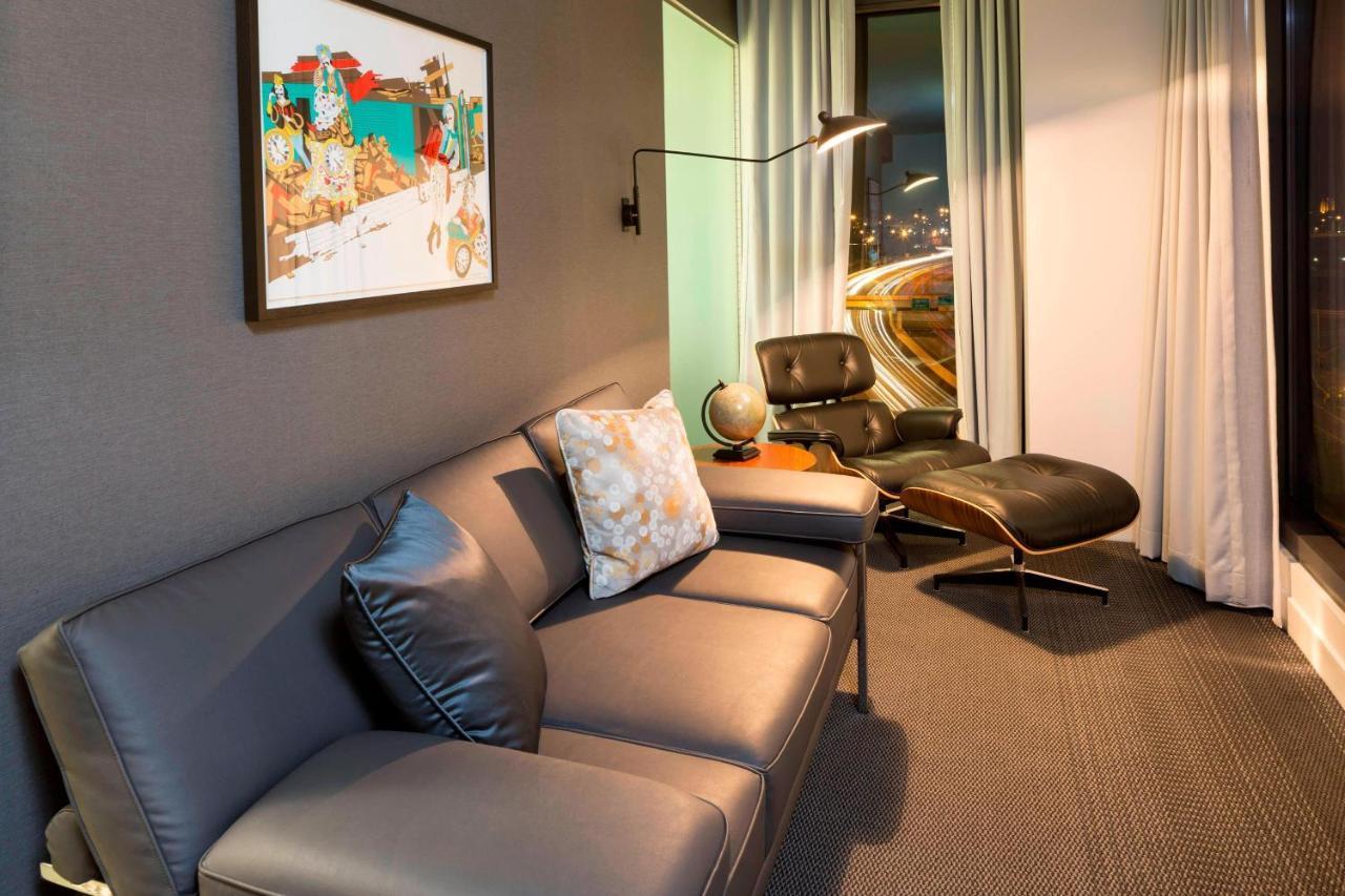 Executive King Suite,1163292693:JPEG