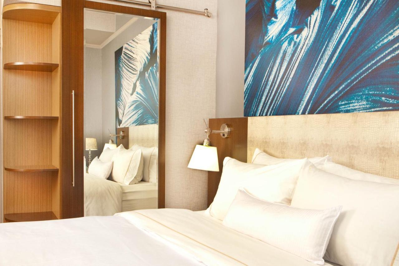 Guest Room 1 King