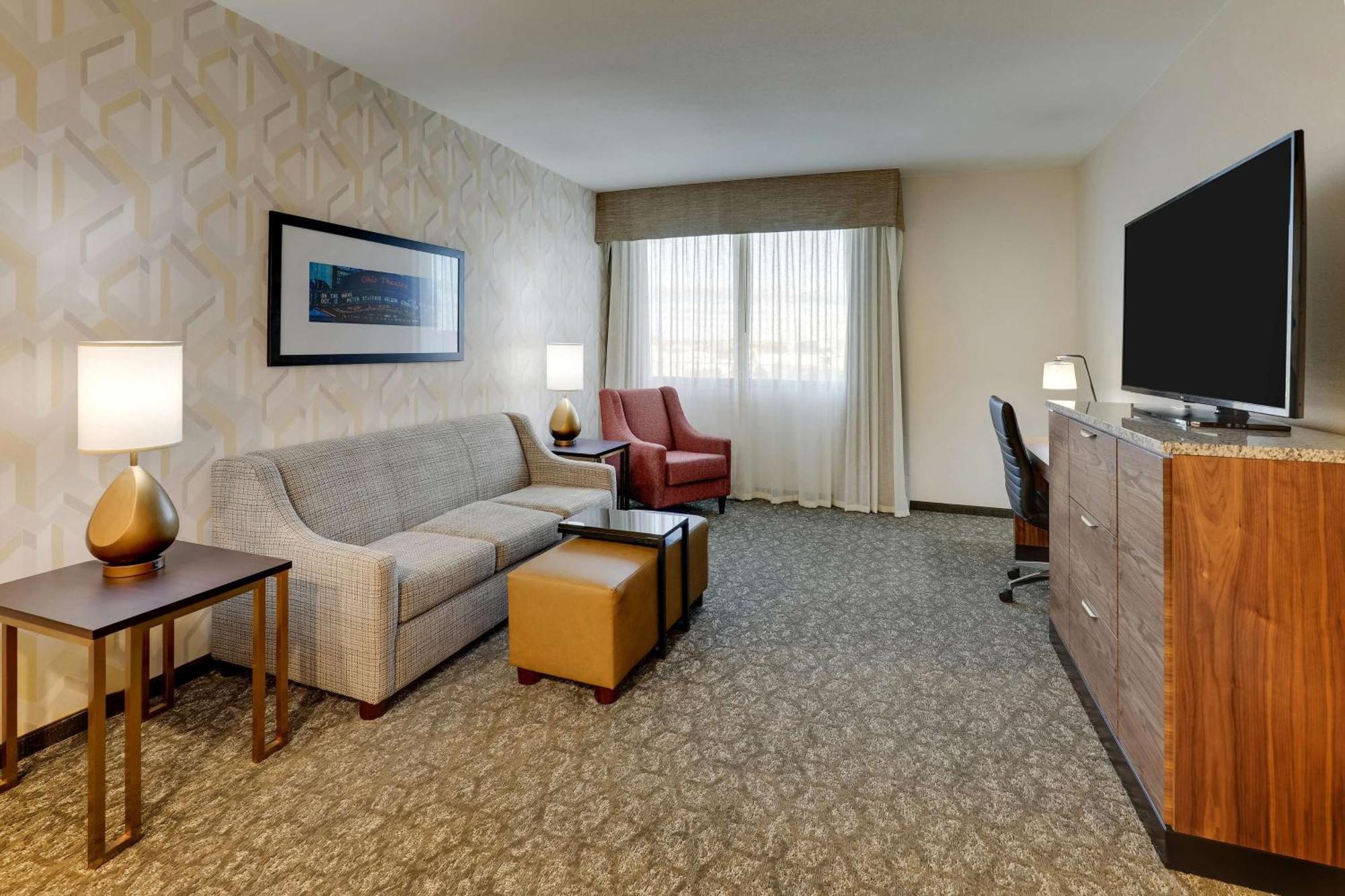 King Suite Sofa Bed,1540555936:JPEG