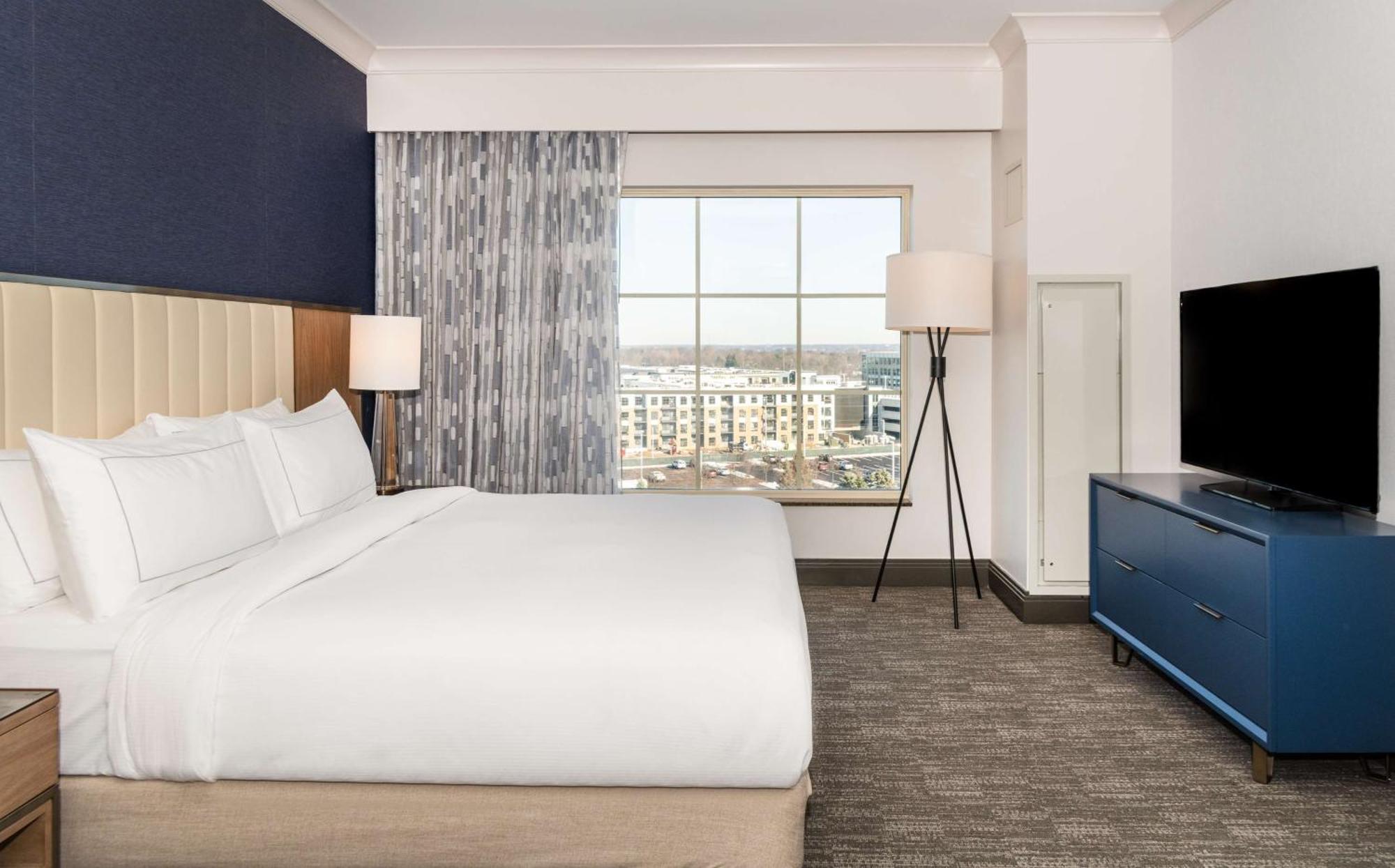 Executive Floor One Bedroom King Suite
