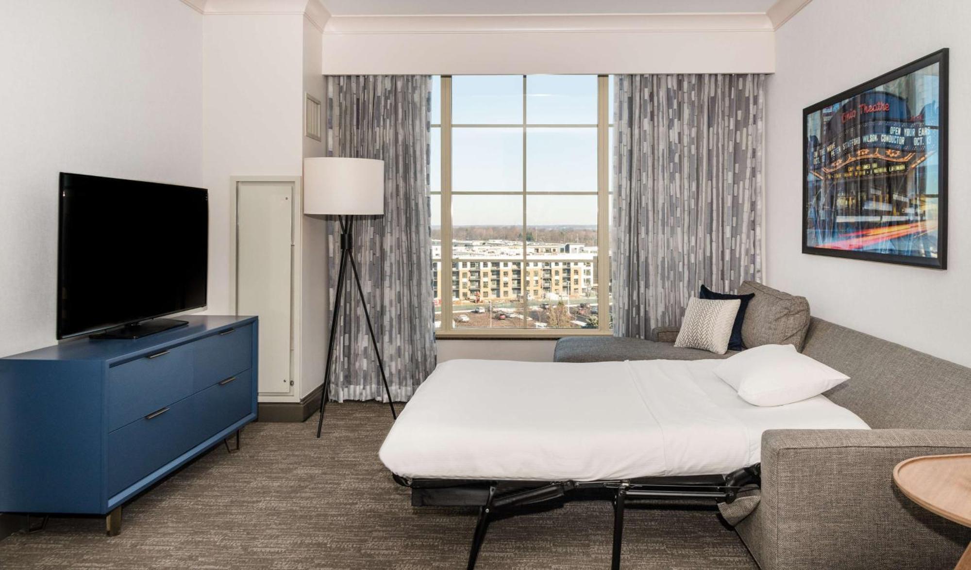 Executive Floor One Bedroom King Suite