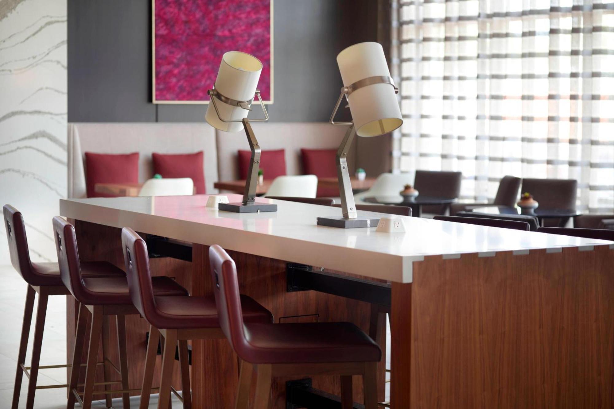 Executive King Room