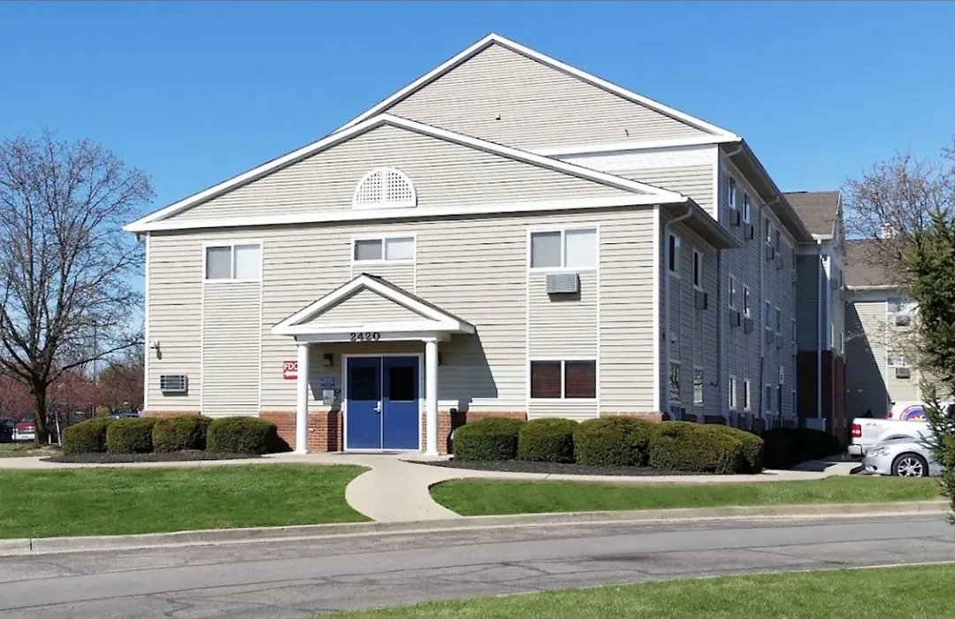 Intown Suites Extended Stay Columbus Oh - North-1