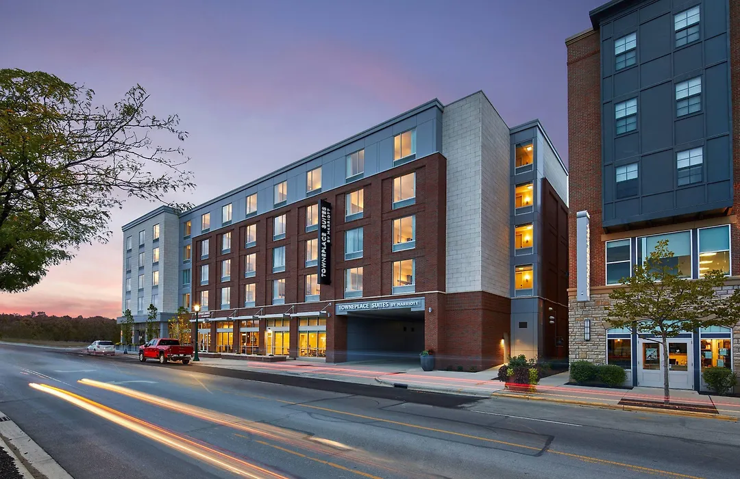 Towneplace Suites By Marriott Columbus North - Osu-1
