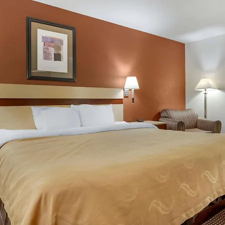 Quality Inn & Suites South-Obetz-3