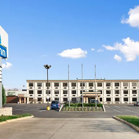 Days Inn By Wyndham Columbus Airport-3