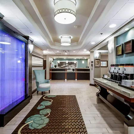 Hampton Inn West-3