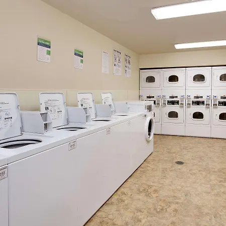Woodspring Suites Columbus North I-270-3