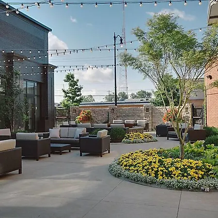 Courtyard By Marriott Columbus Osu-3