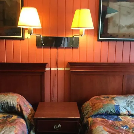 Inn Towne Motel-2