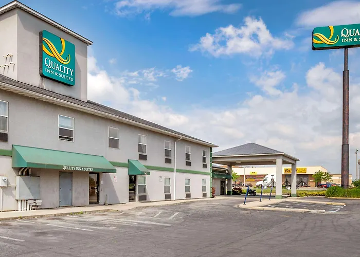 Quality Inn & Suites South-Obetz