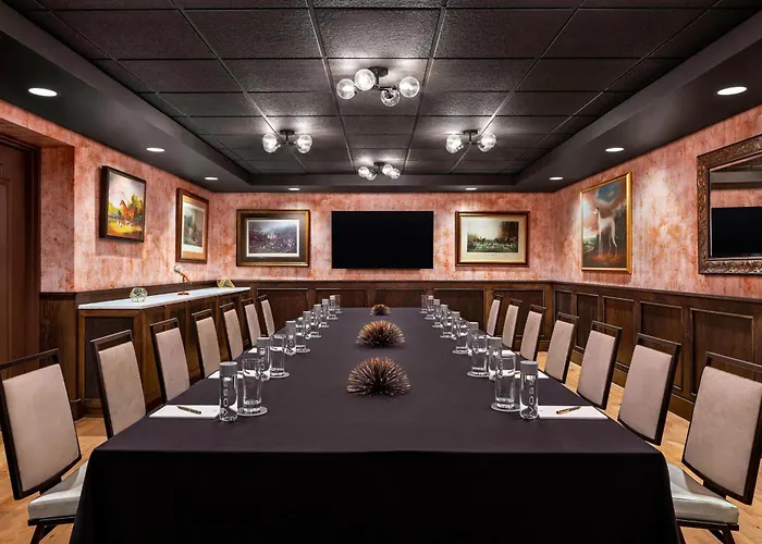 Hotels in Columbus OhioLeveque