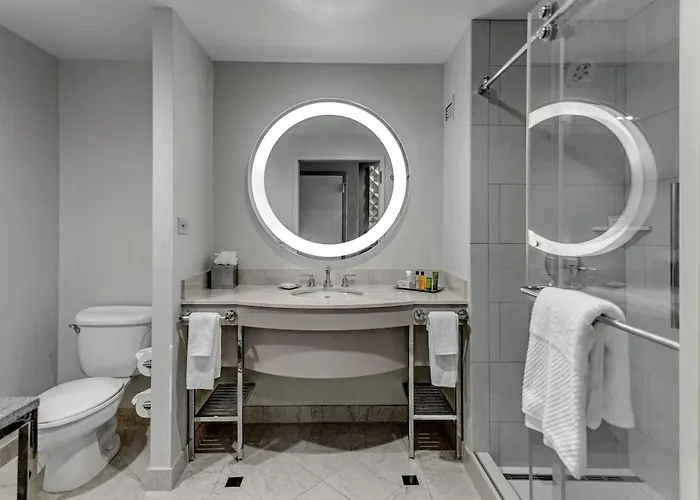 Hotels in Columbus OhioHilton At Easton