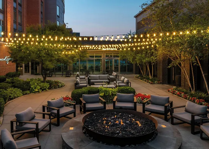Courtyard By Marriott Columbus Osu Hotel